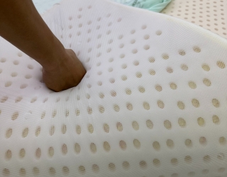 Nệm Cao Su Thiên Nhiên Super Win Thắng Lợi Có Thực Sự Đáng Mua Không?